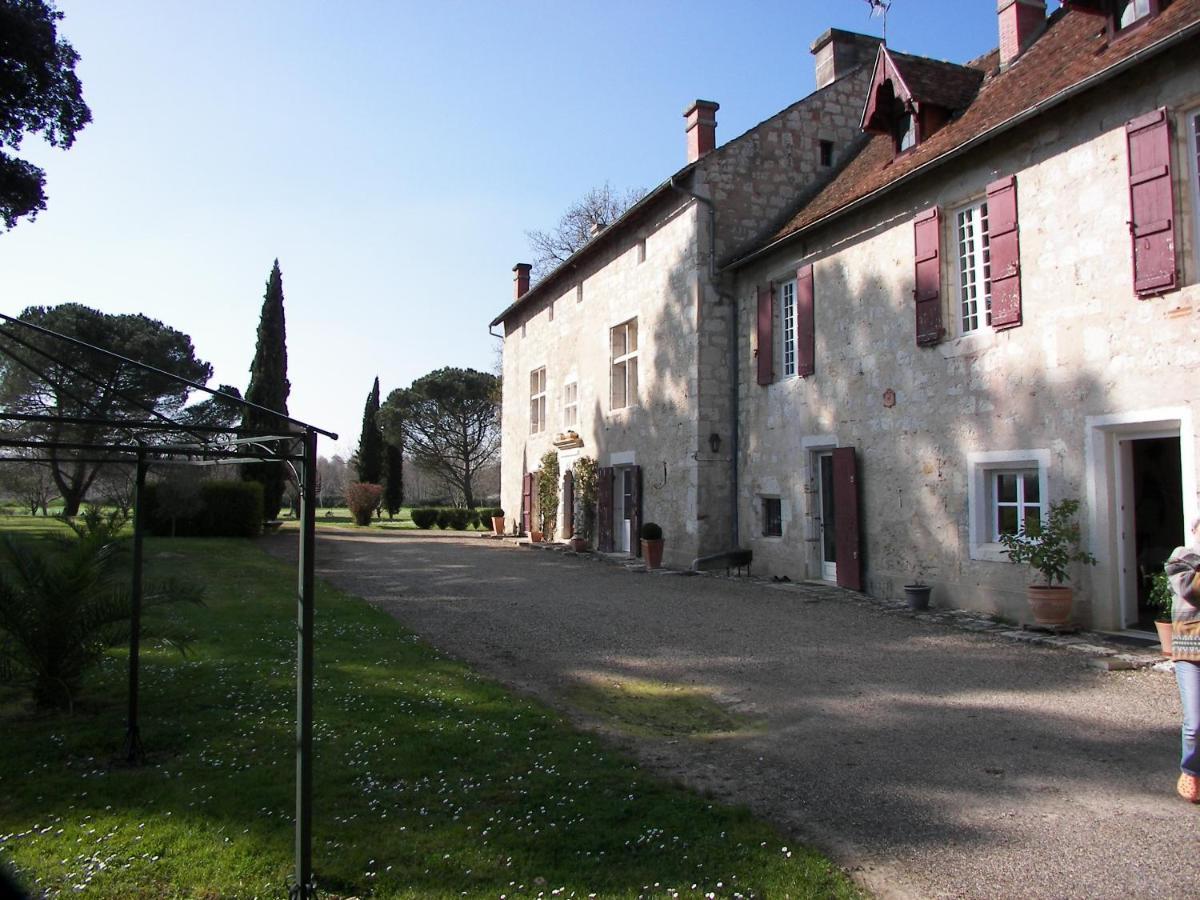 Domaine Du Noble Acomodação com café da manhã Saint-Jean-de-Thurac Exterior foto